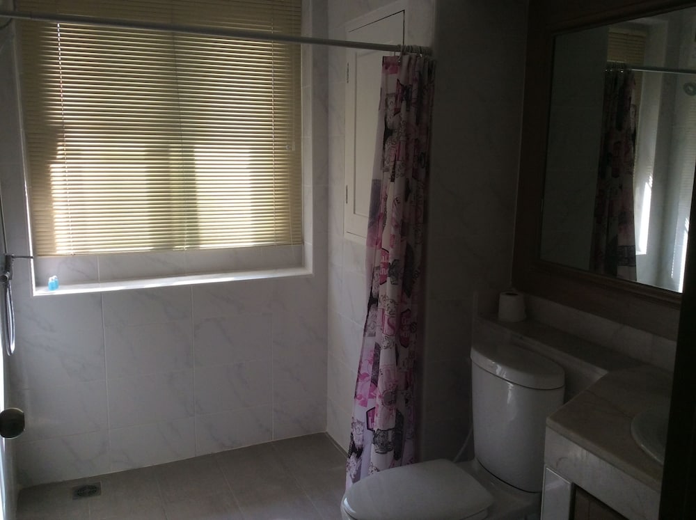Basic Townhome, 3 Bedrooms, Kitchen, Sea Facing photo 3