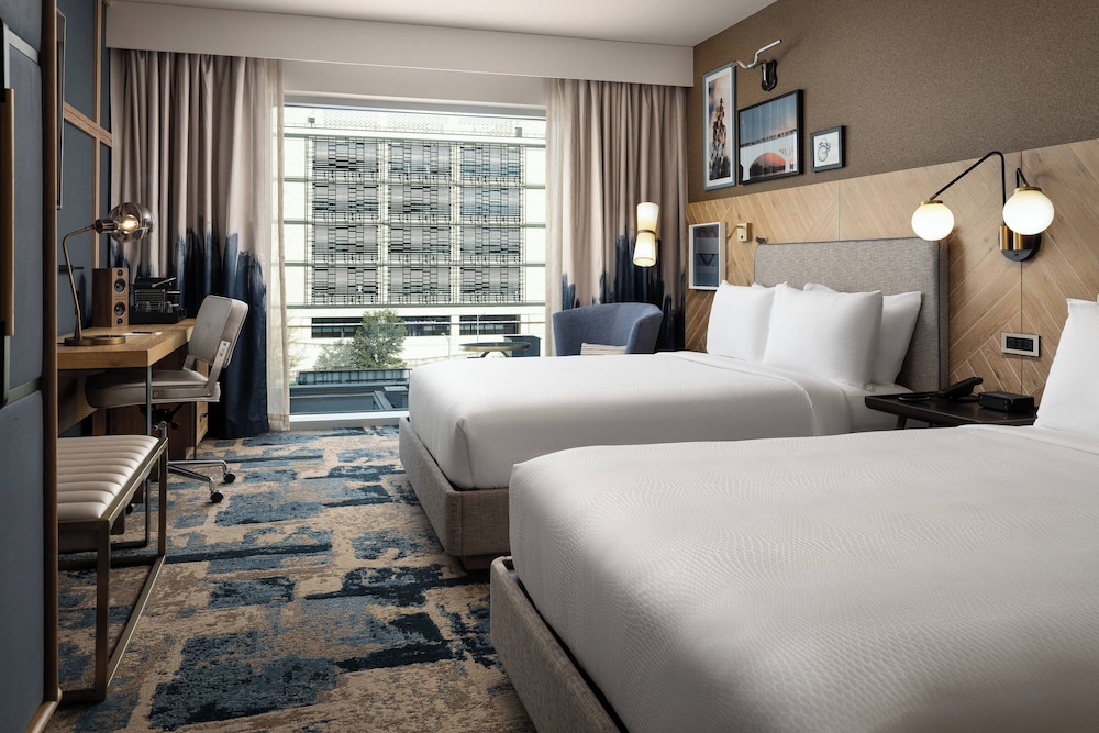 Room, 2 Queen Beds (Hearing Accessible) - Photo 3