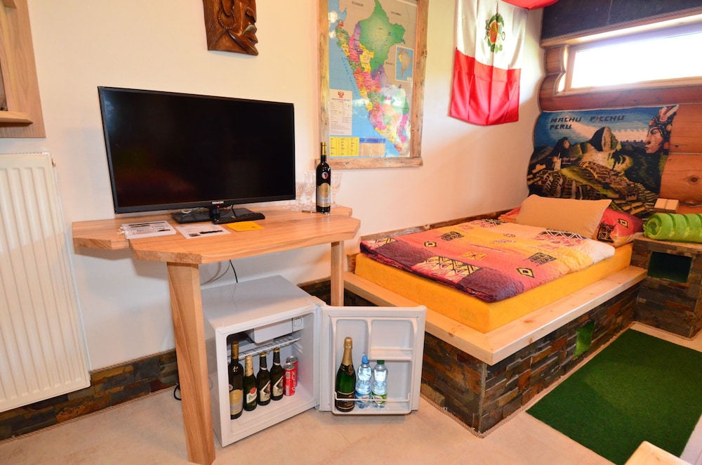 Classic Room, 1 Bedroom, Lake View, Mezzanine photo 1