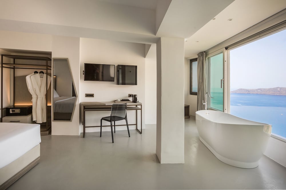 Suite (Experience) - Photo 4
