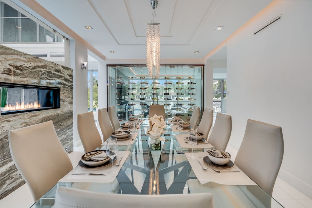 Modern Waterfront Mansion in the Heart of Las Olas Minutes From the Beach, Bilde 29