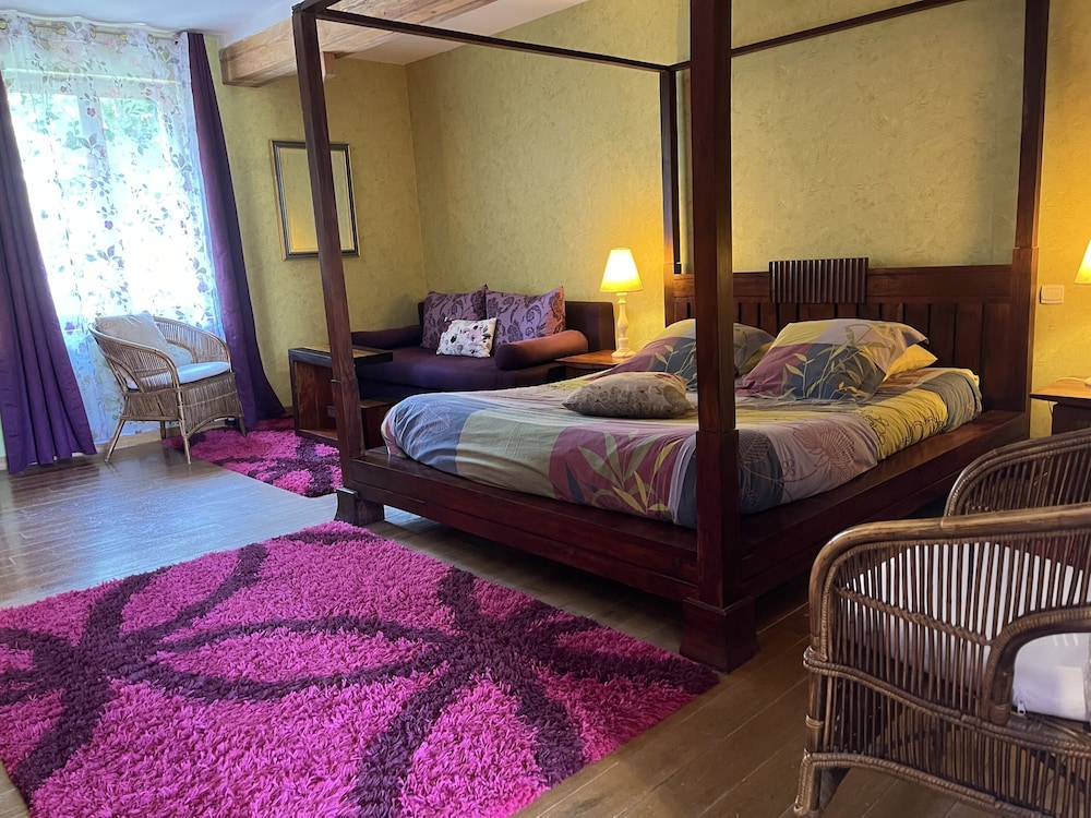 Family Quadruple Room, Ensuite, Park View (La Thierache) photo 2