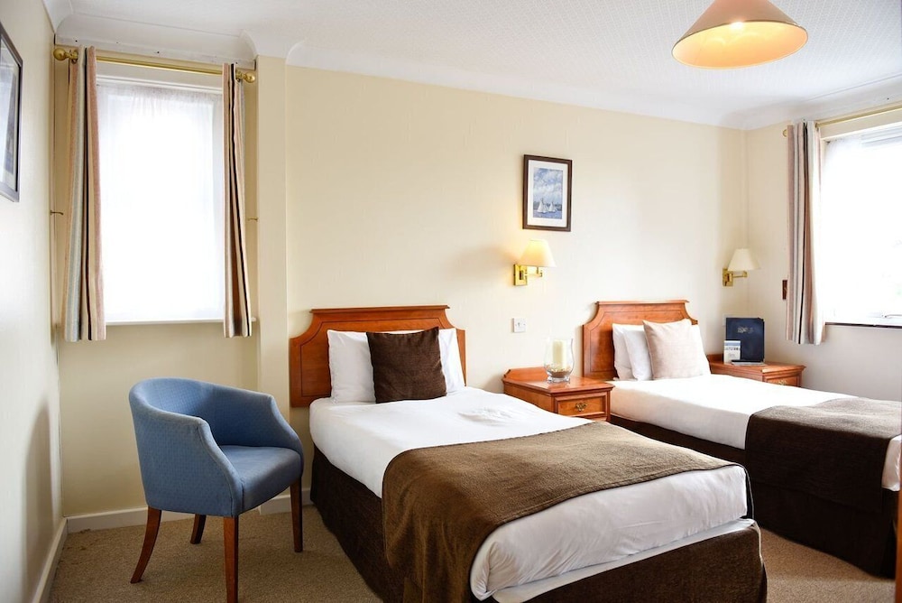Standard Twin Room photo 1