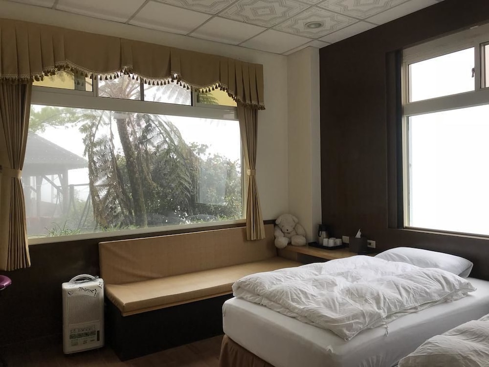 Standard Double Room, Mountain View photo 3