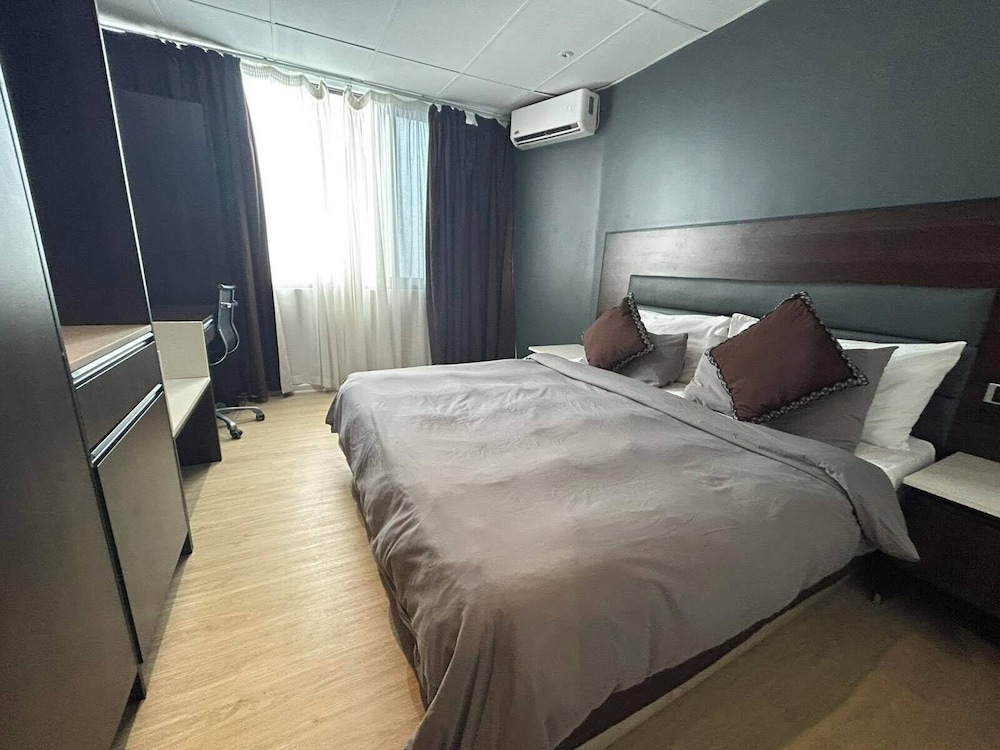 Deluxe Premium Room - Photo 1