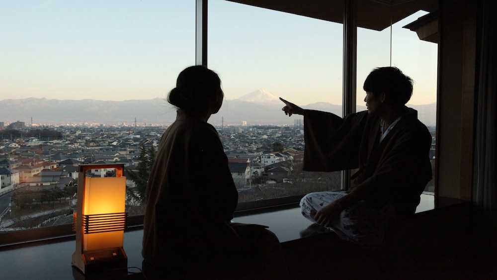 Traditional Room with Mt. Fuji View photo 3