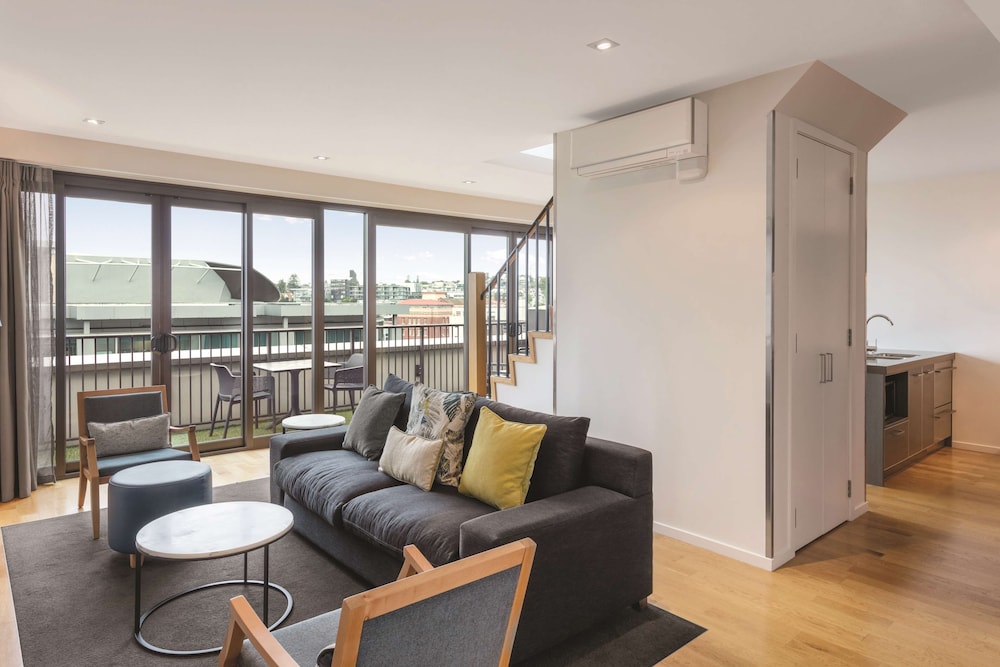 Premier 2 Bedroom Apartment with Balcony