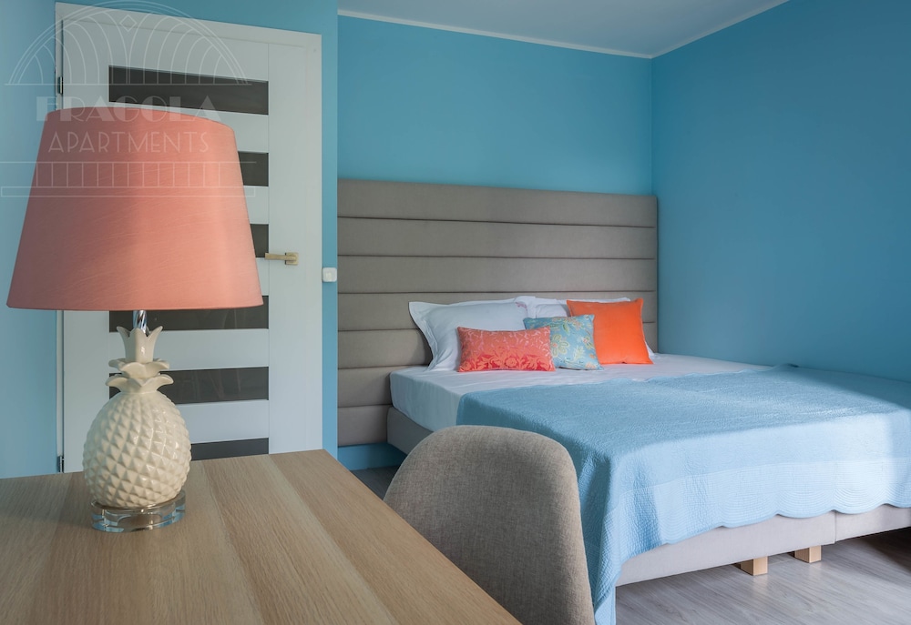 Premium Apartment, 3 Bedrooms, 2 Bathrooms, Park View (Sw. Tomasza 34 Street)