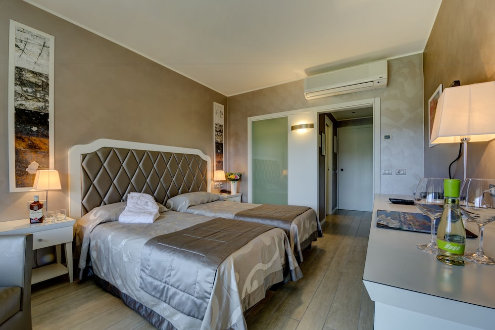Privilege Double or Twin Room photo 3