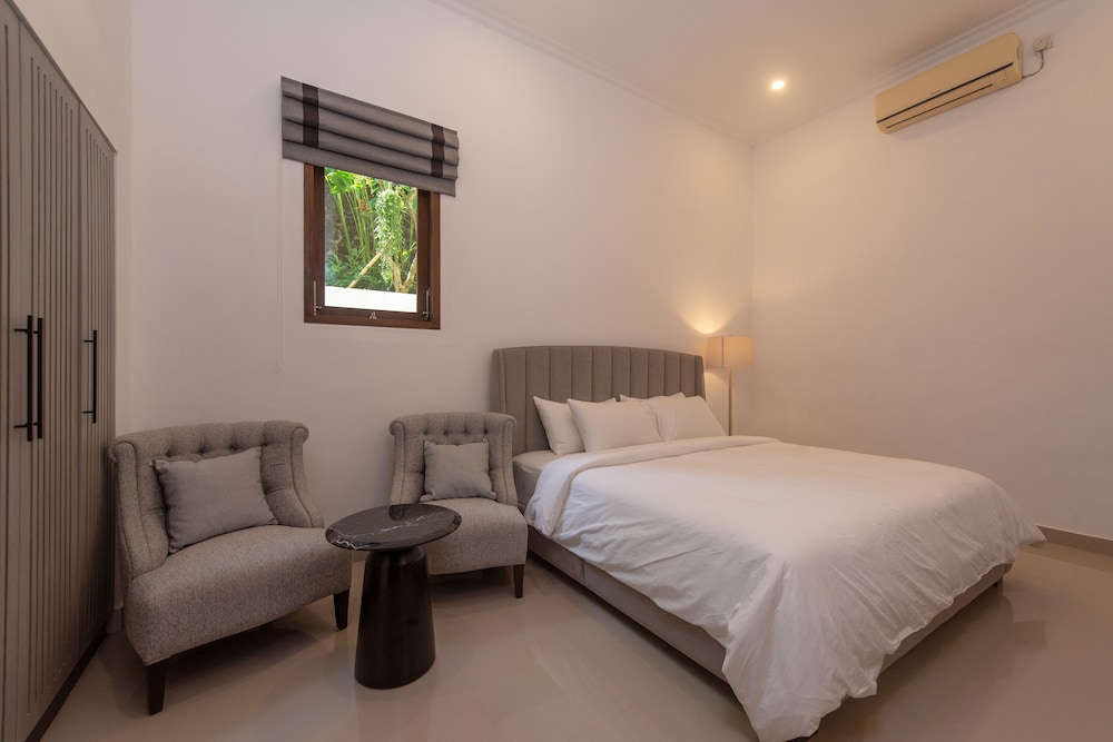 Deluxe Villa photo 2