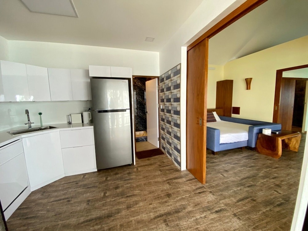Beachfront 2 bedroom villa - Photo 10