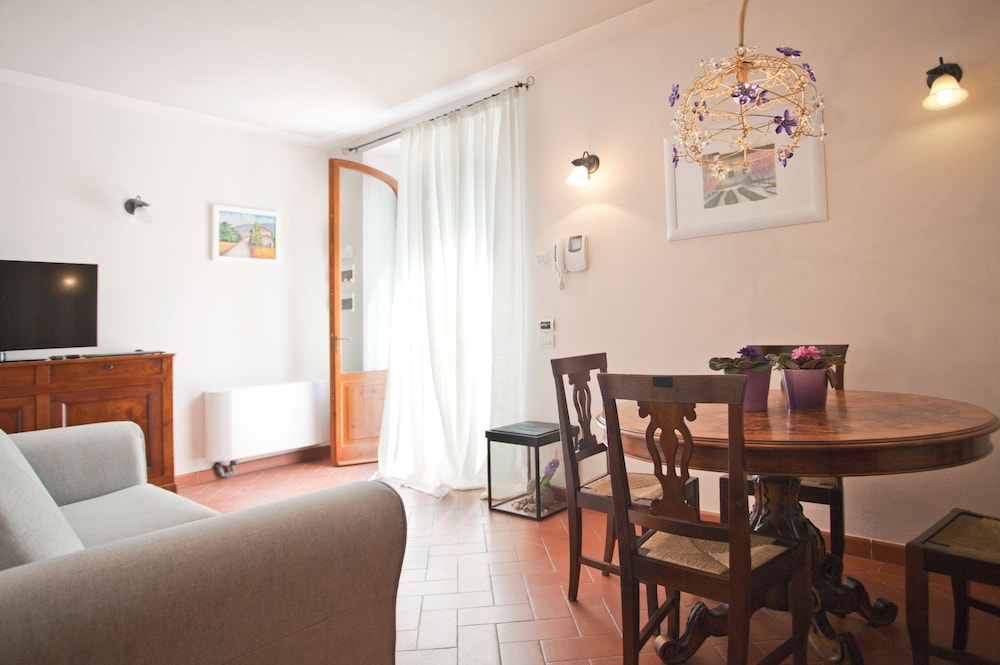Comfort Apartment, 2 Bedrooms, Non Smoking, Garden View photo 1