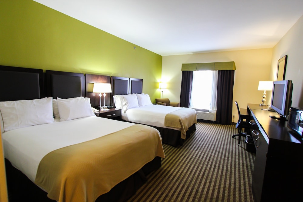 Standard Room, 2 Queen Beds, Accessible (Comm, Tub)