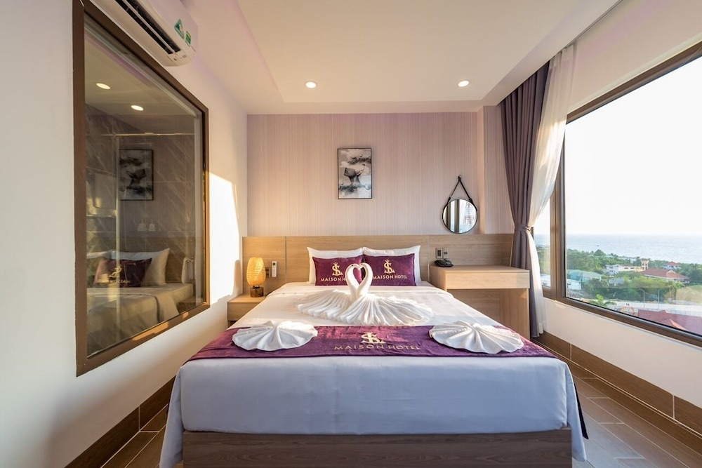 Deluxe Double Room, Ocean View - Photo 4