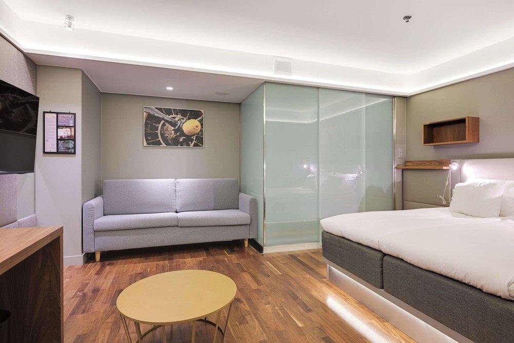 Superior Double Room - Photo 3