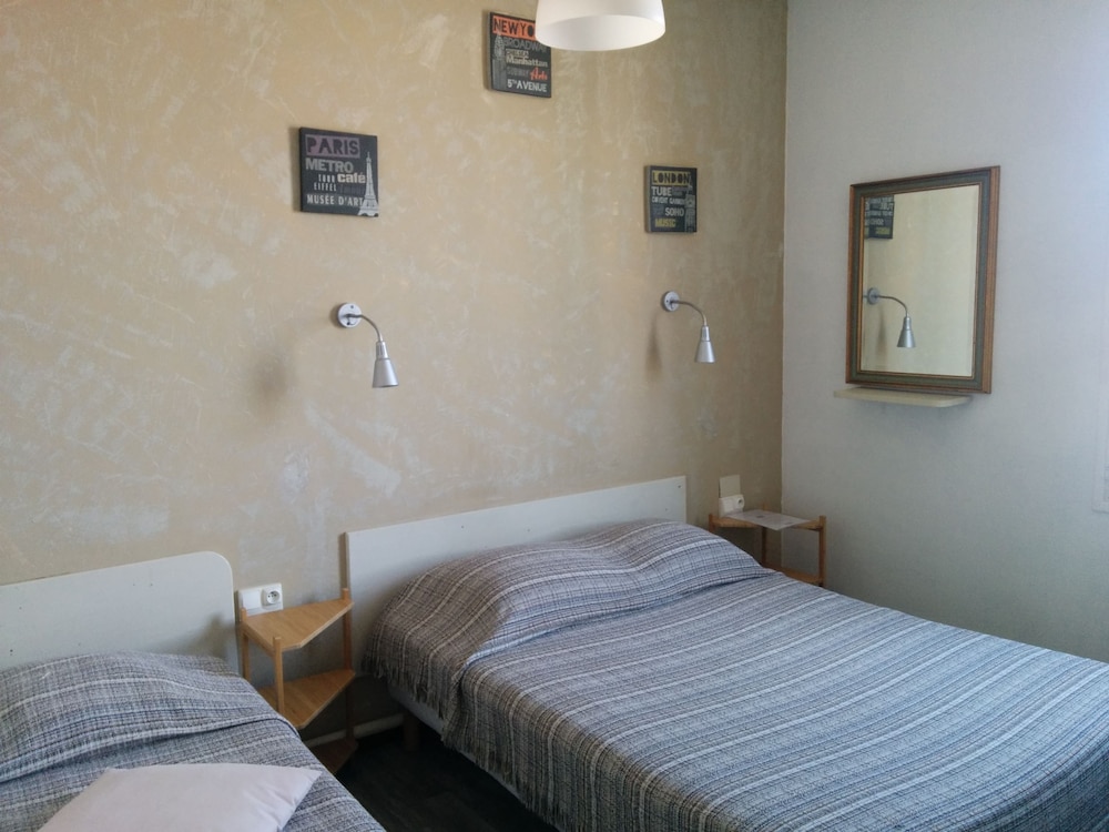 Triple Room - Photo 1