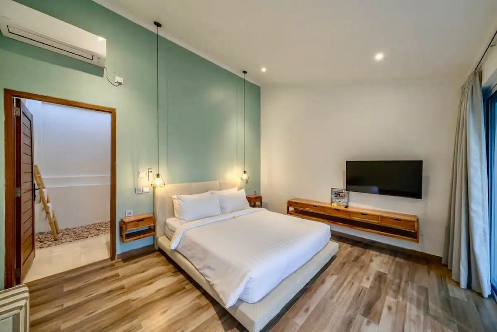 Basic Villa, 3 Bedrooms, Pool View