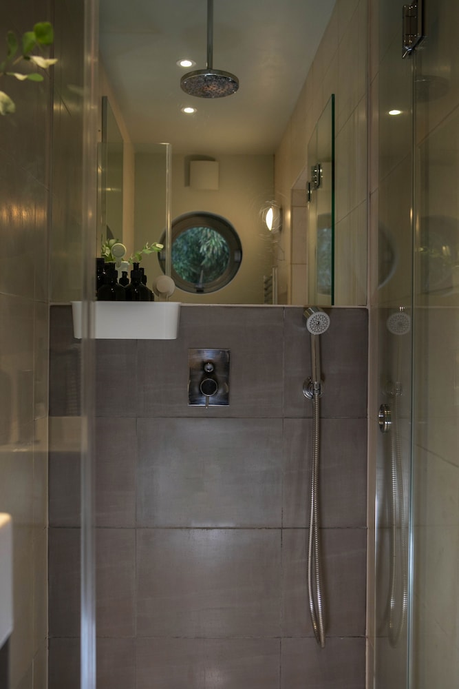 Superior Double Room, Ensuite photo 2