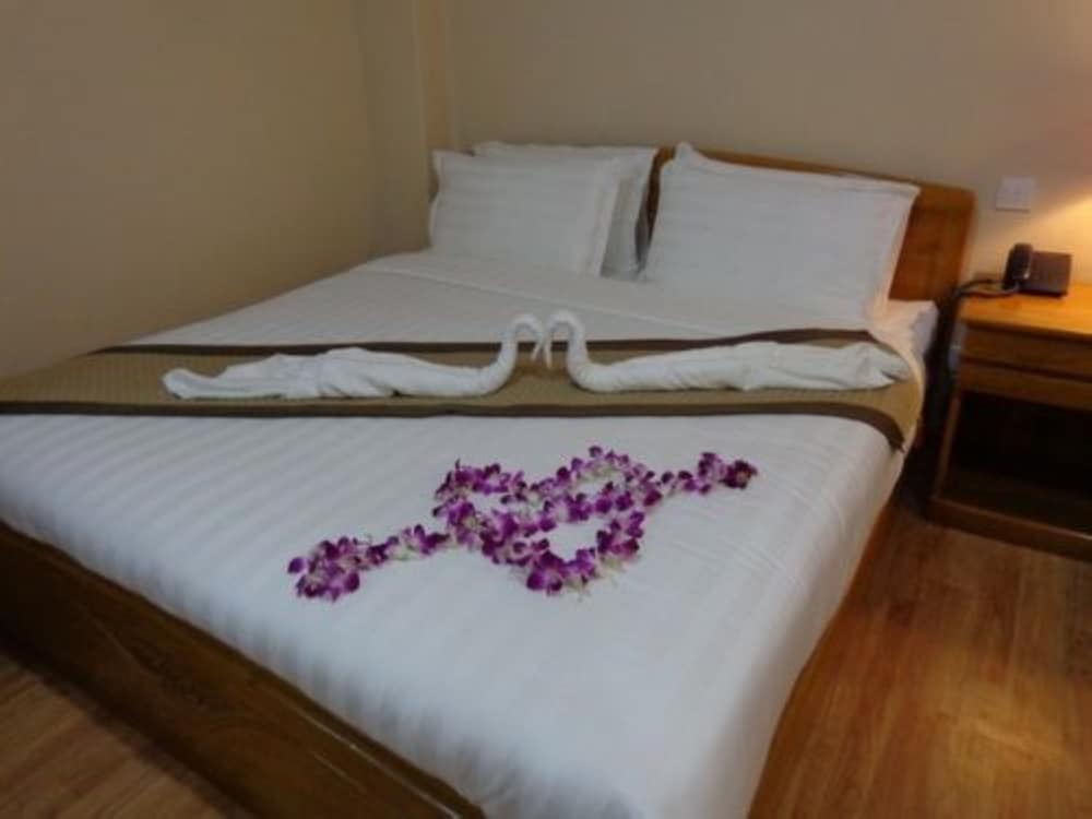 Deluxe Triple Room photo 2