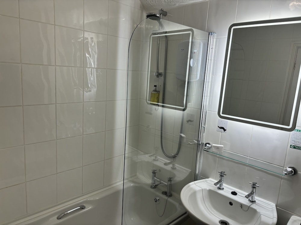 Comfort Room, 1 Double Bed, Non Smoking - Photo 7