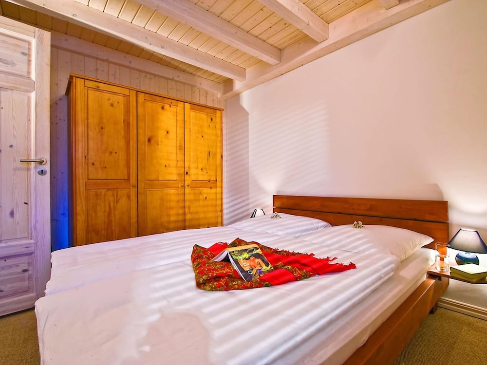 Elite House, 3 Bedrooms photo 1