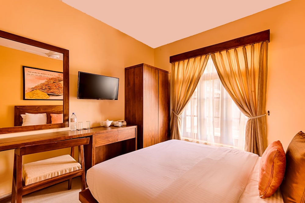 DELUXE DOUBLE ROOM - Photo 3