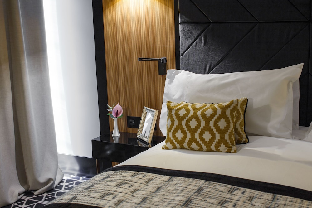Classic Room, 1 King Bed photo 1
