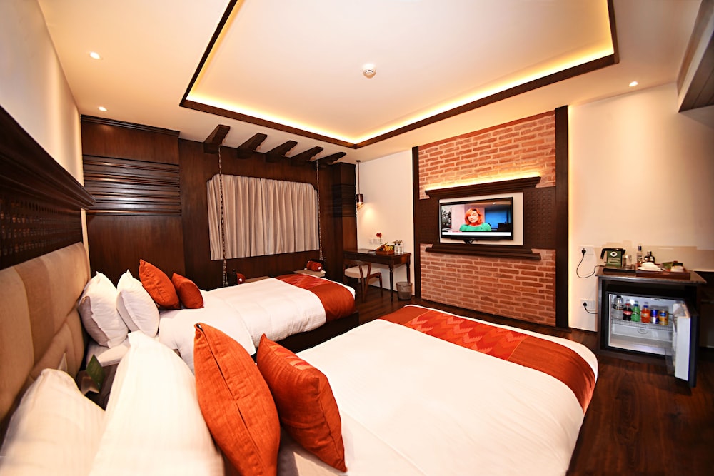 Deluxe Double Room - Photo 17
