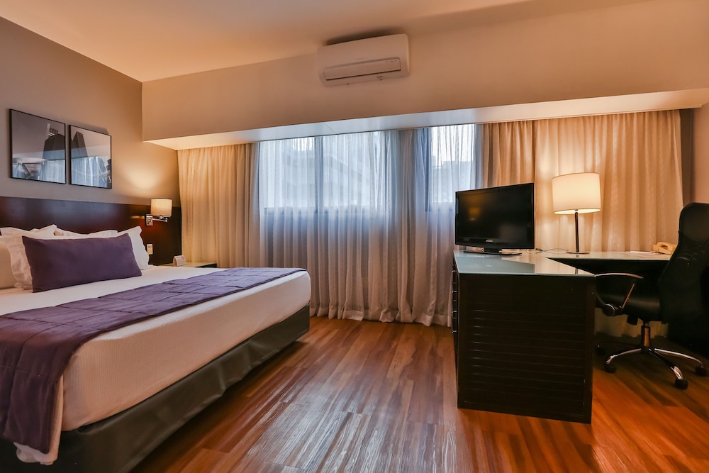Luxury Room, 1 King Bed - Photo 4