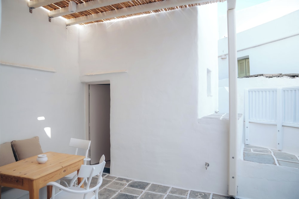 Boutique Suite - Satellite Wi-Fi photo 2