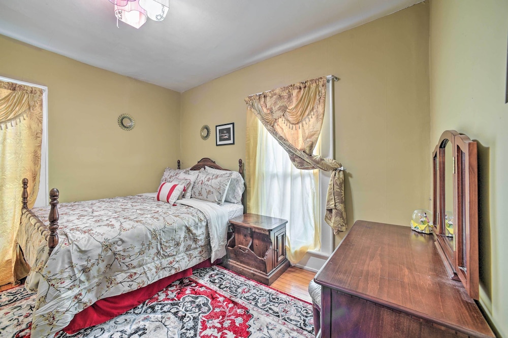 House (4 Bedrooms) photo 2