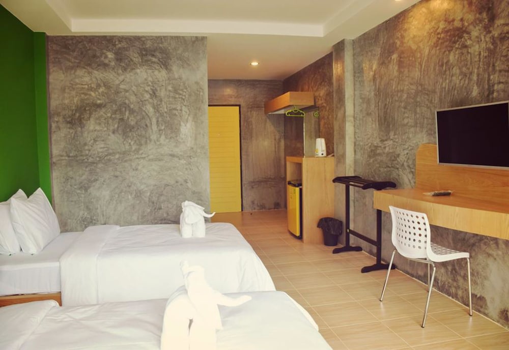 Basic Double or Twin Room photo 2