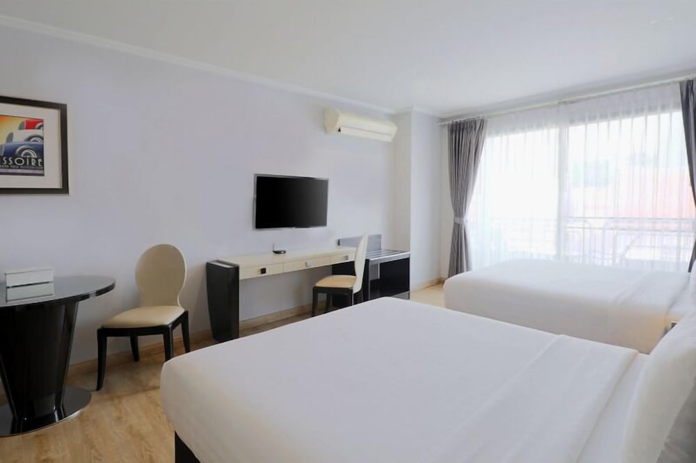 Deluxe Twin Room photo 2