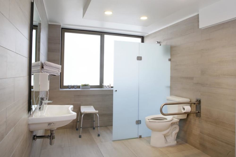 Standard Double Room - Photo 3