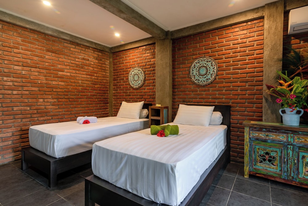 Standard Twin Room, Garden View