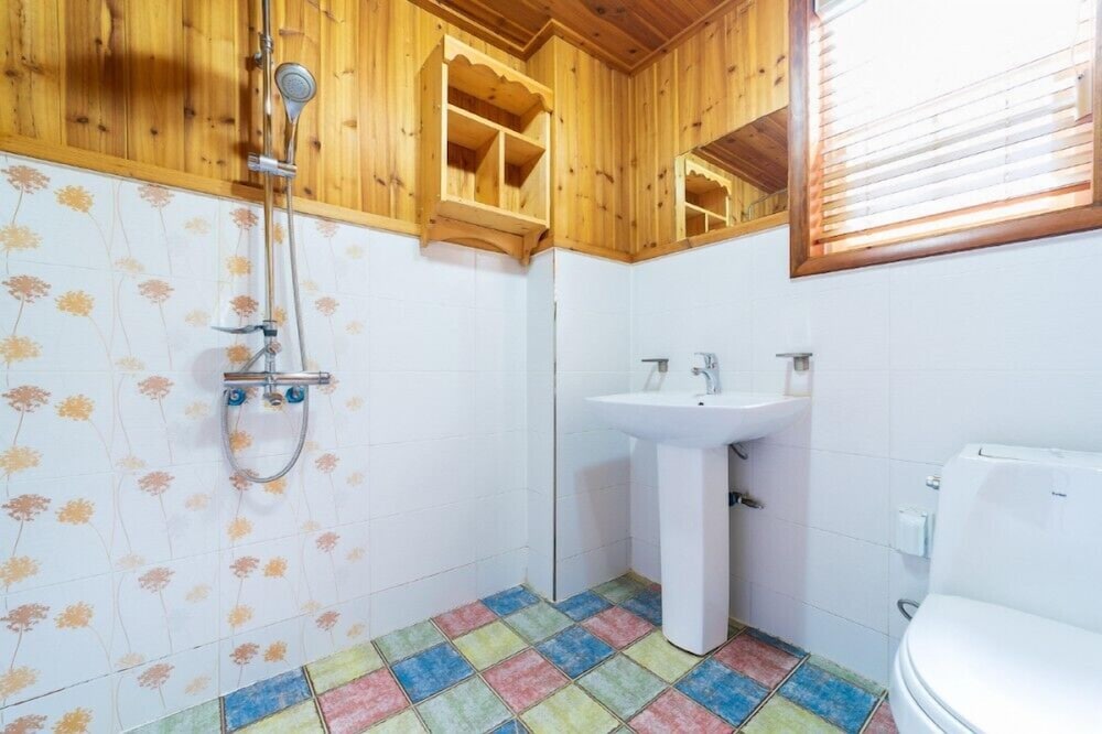 Room (Provance 3) - Photo 9