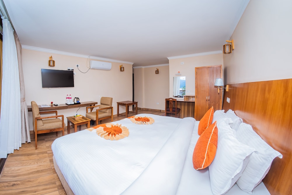 Deluxe Double or Twin Room, City View - Photo 4