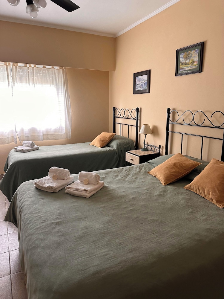 Classic Triple Room, Courtyard View photo 1