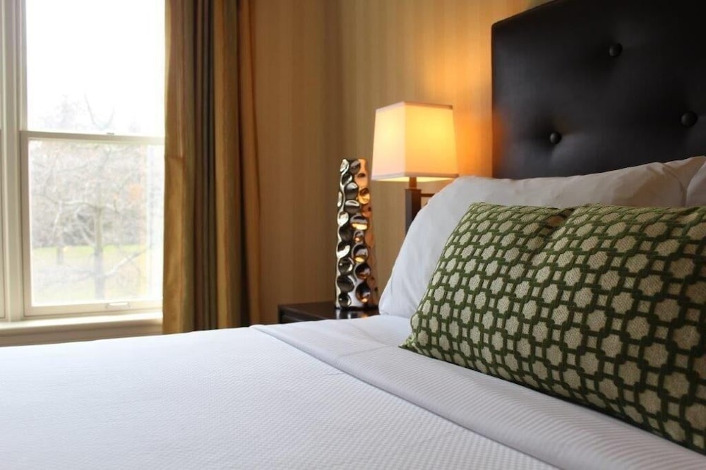Traditional Room, 1 Queen Bed - Photo 3