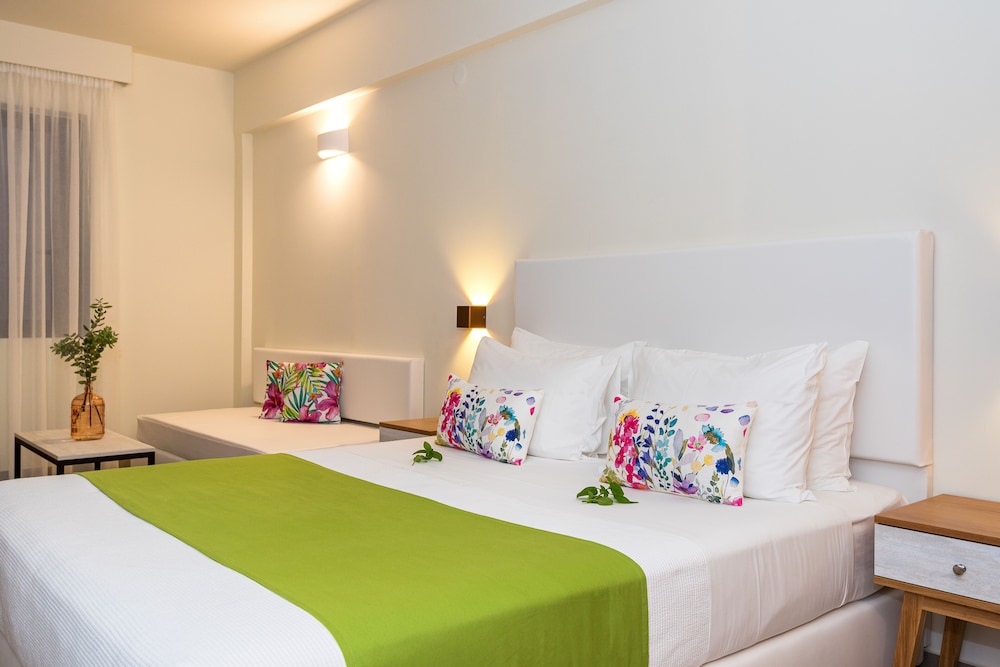 Superior Double or Twin Room - Photo 2