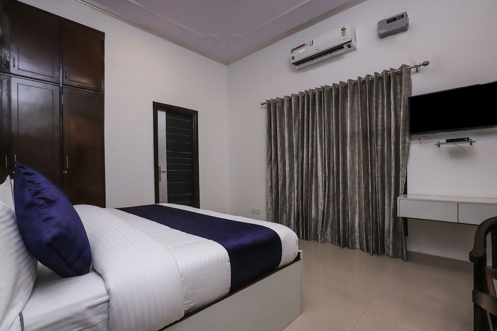 Super Deluxe Room - Photo 3