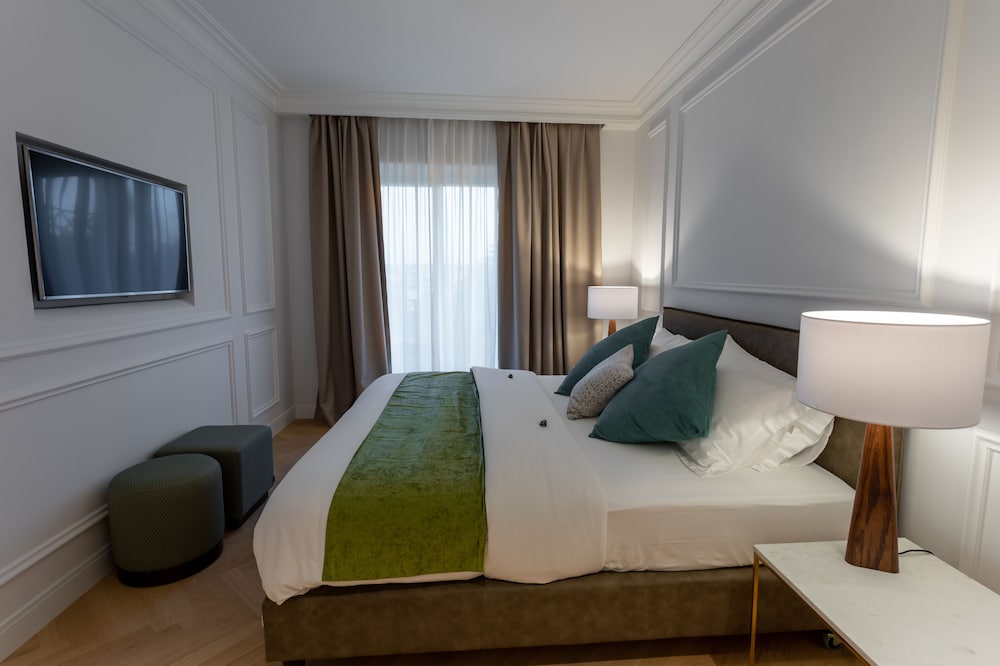 Superior Double Room - Photo 1