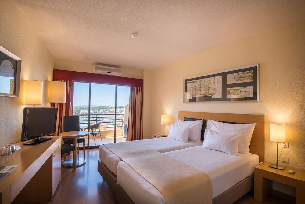 Twin Room, Sea View - Photo 5