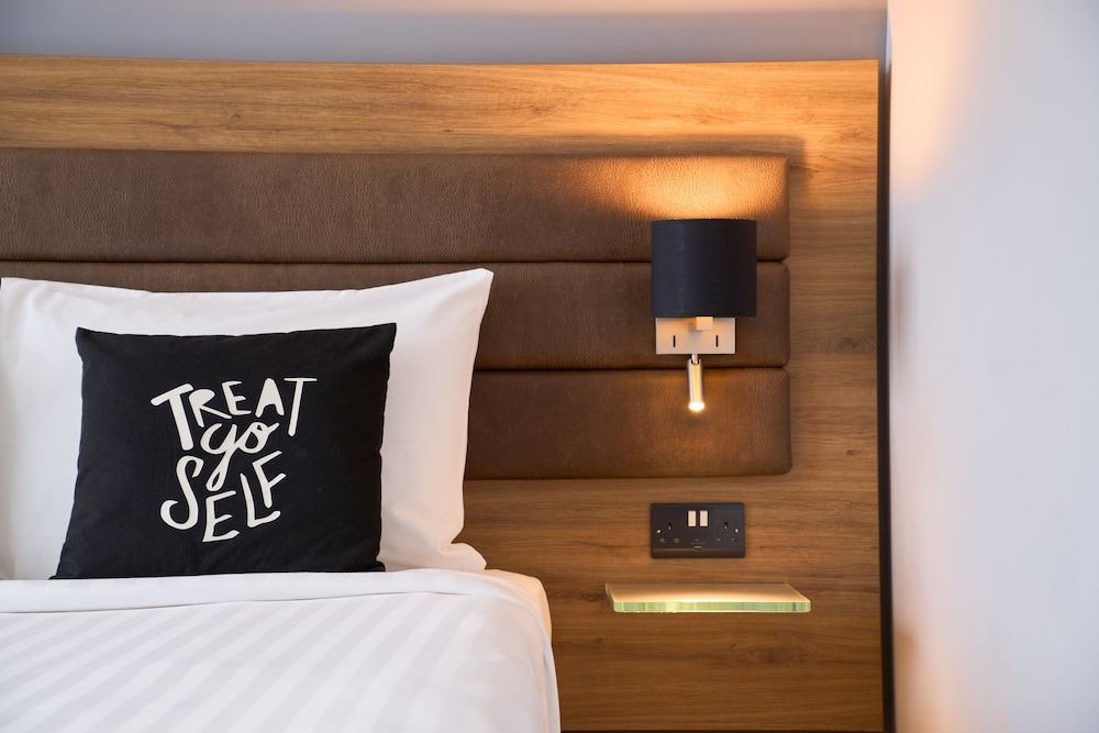 Room, 3 Twin Beds