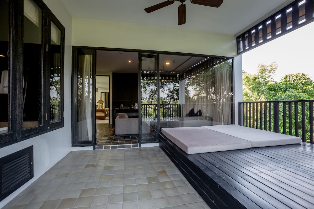 Suite, River View (White Elephant) - Photo 4
