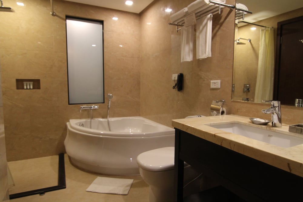 Imperial Suite (West Wing) photo 2