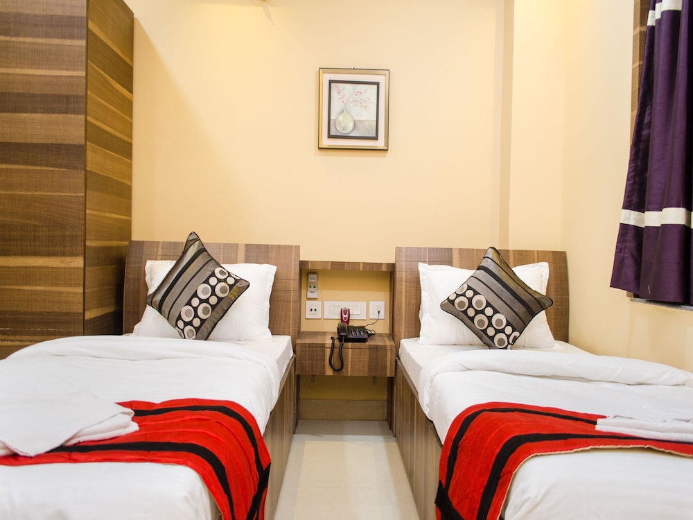 Double or Twin Room photo 1