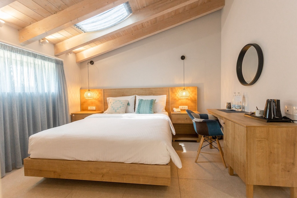Superior Room, City View - Photo 1