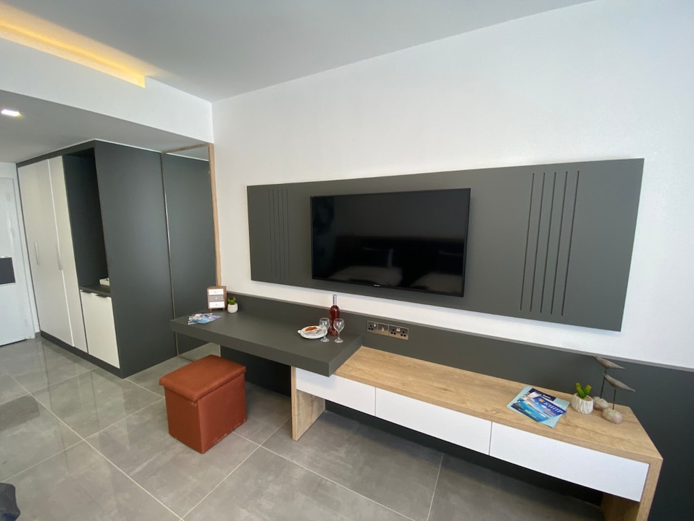Standard Double Room - Photo 5
