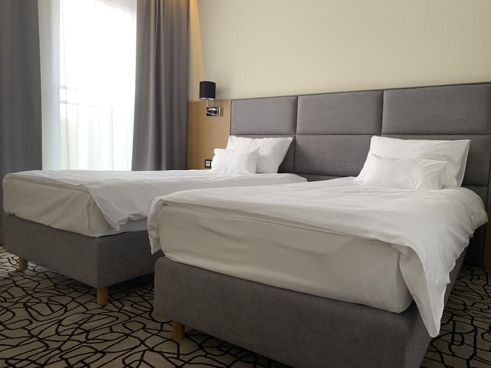 Superior Twin Room - Photo 1
